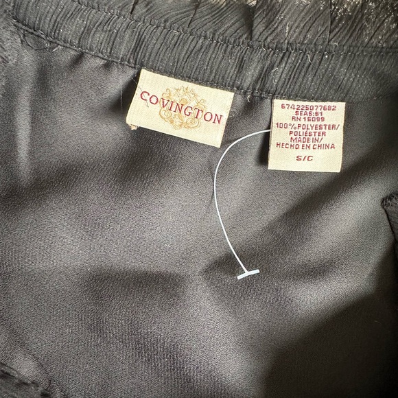 NWOT sleeveless blouse - Picture 4 of 4